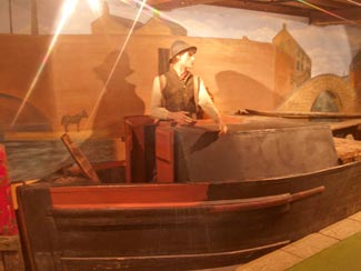 A set depicting a narrowboat scene